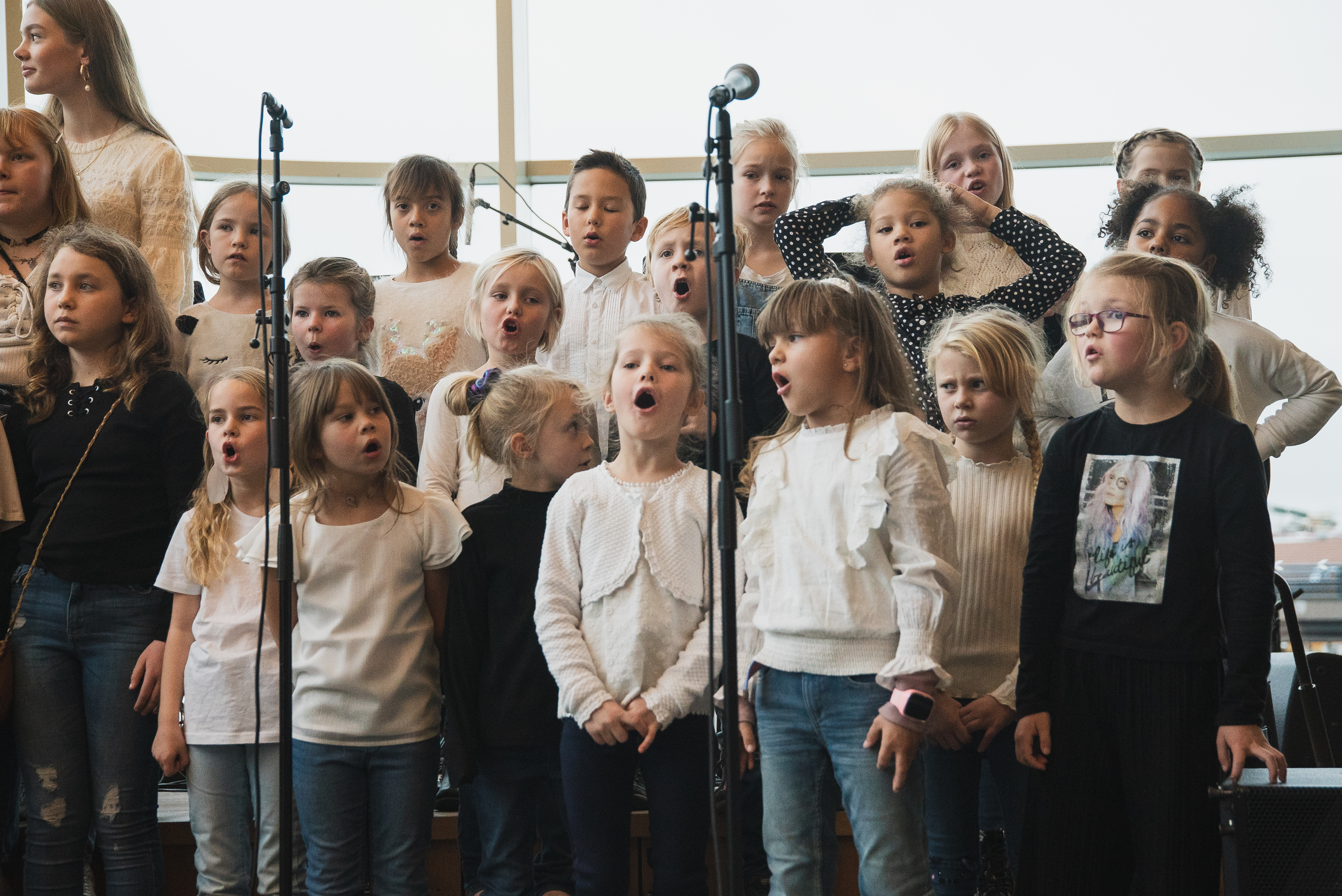 Barnekorene på Knuden Kristiansand kulturskole inviterer til konsert i foajeen!